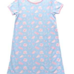 JAMES & LOTTIE
PLAY DRESS
Game on football
Size 7
Pima cotton